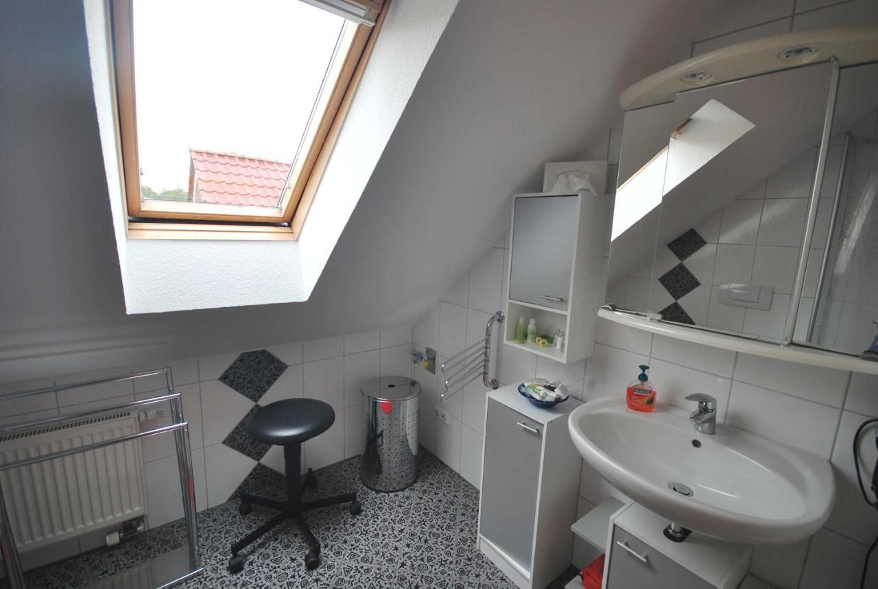 Ferienwohnung Rossis Nüst, 31516 Uplengen Exterior foto